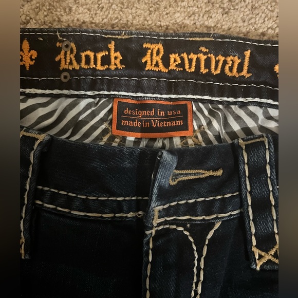 Rock Revival Straight Leg Jeans - Picture 8 of 10